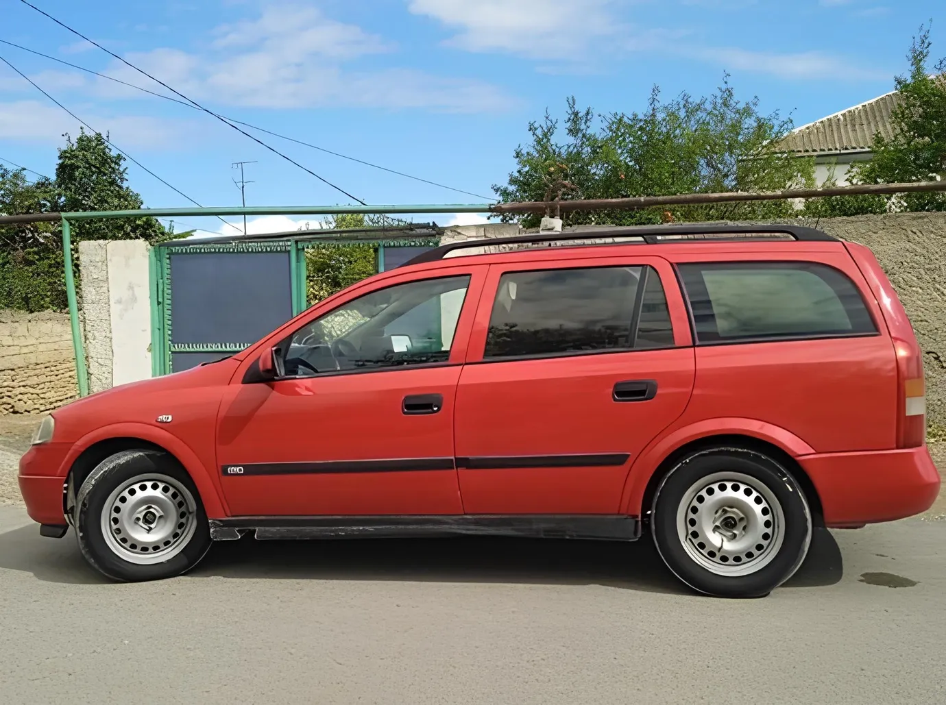 Opel Astra, 1.6 L, 1998 i̇l, 498 000 km, Siyəzən - Qiymət: 6 600 ₼ - Tunel.az