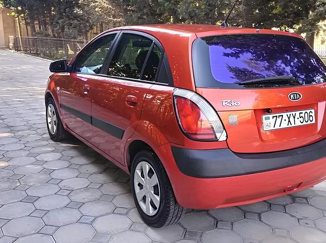 Kia Rio, 1.4 L, 2006 год, 171 250 km, Баку - Цена: 10 900 ₼ - Tunel.az