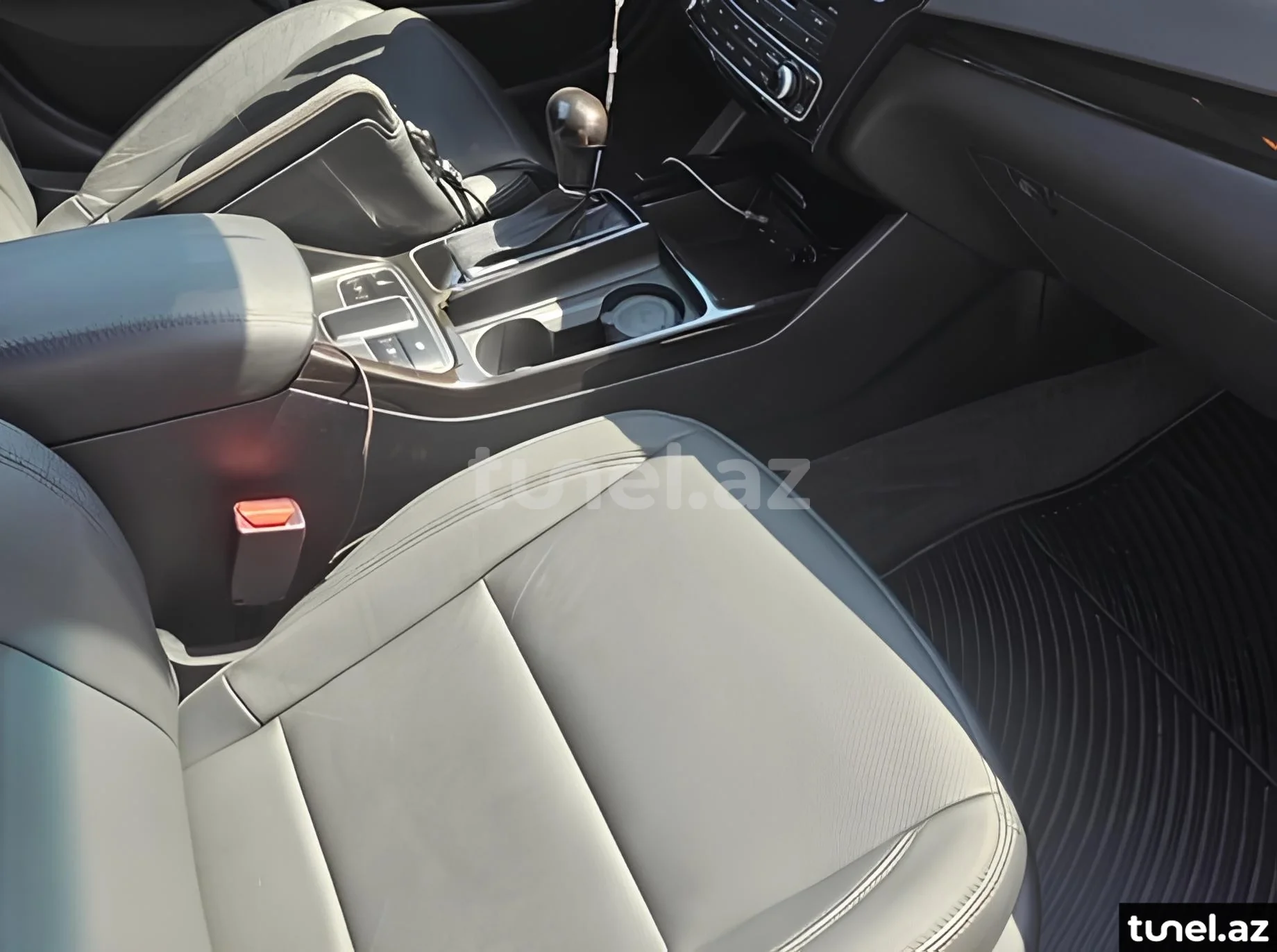 Kia Cadenza 2014