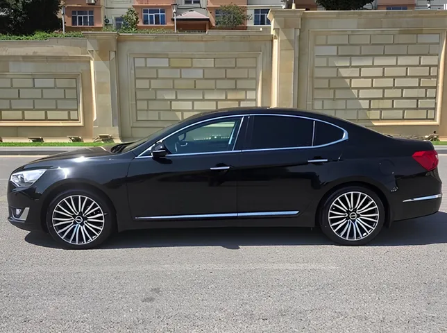Kia Cadenza, 3.5 L, 2014 i̇l, 65 000 km, Bakı - Qiymət: 28 000 ₼ - Tunel.az