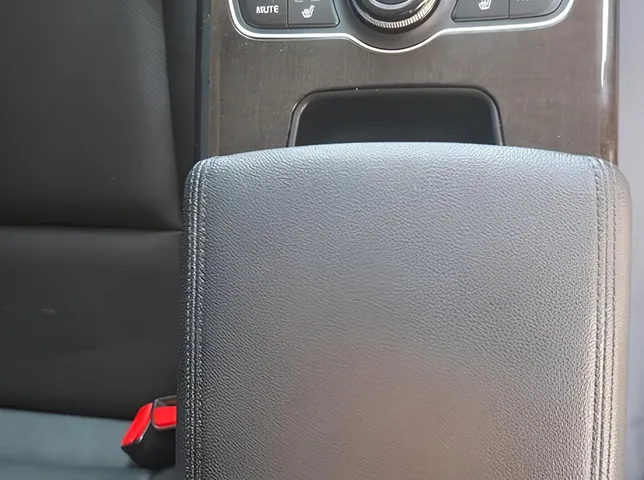 Kia Cadenza, 3.5 L, 2014 i̇l, 65 000 km, Bakı - Qiymət: 28 000 ₼ - Tunel.az