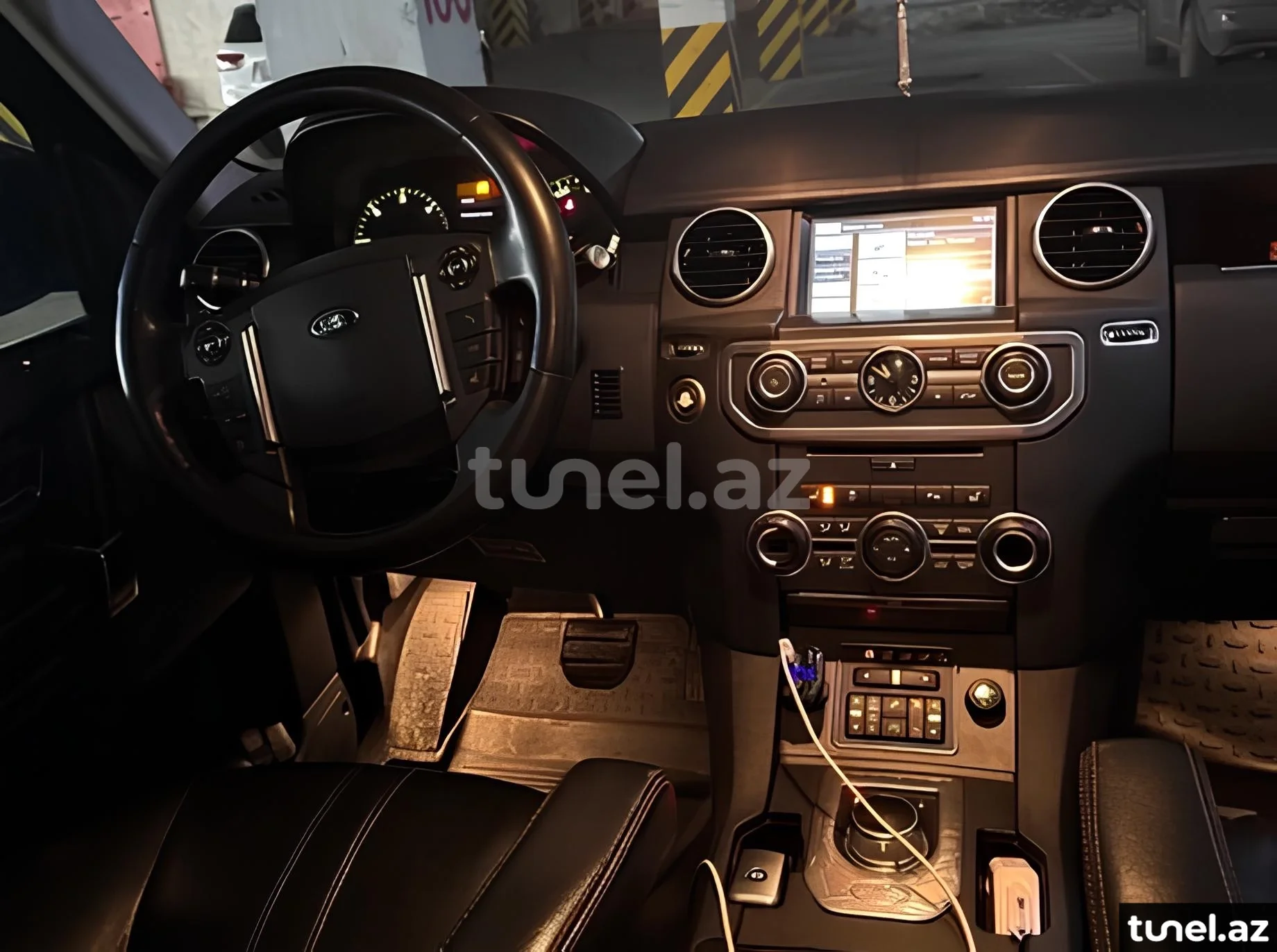 Land Rover Discovery 2015