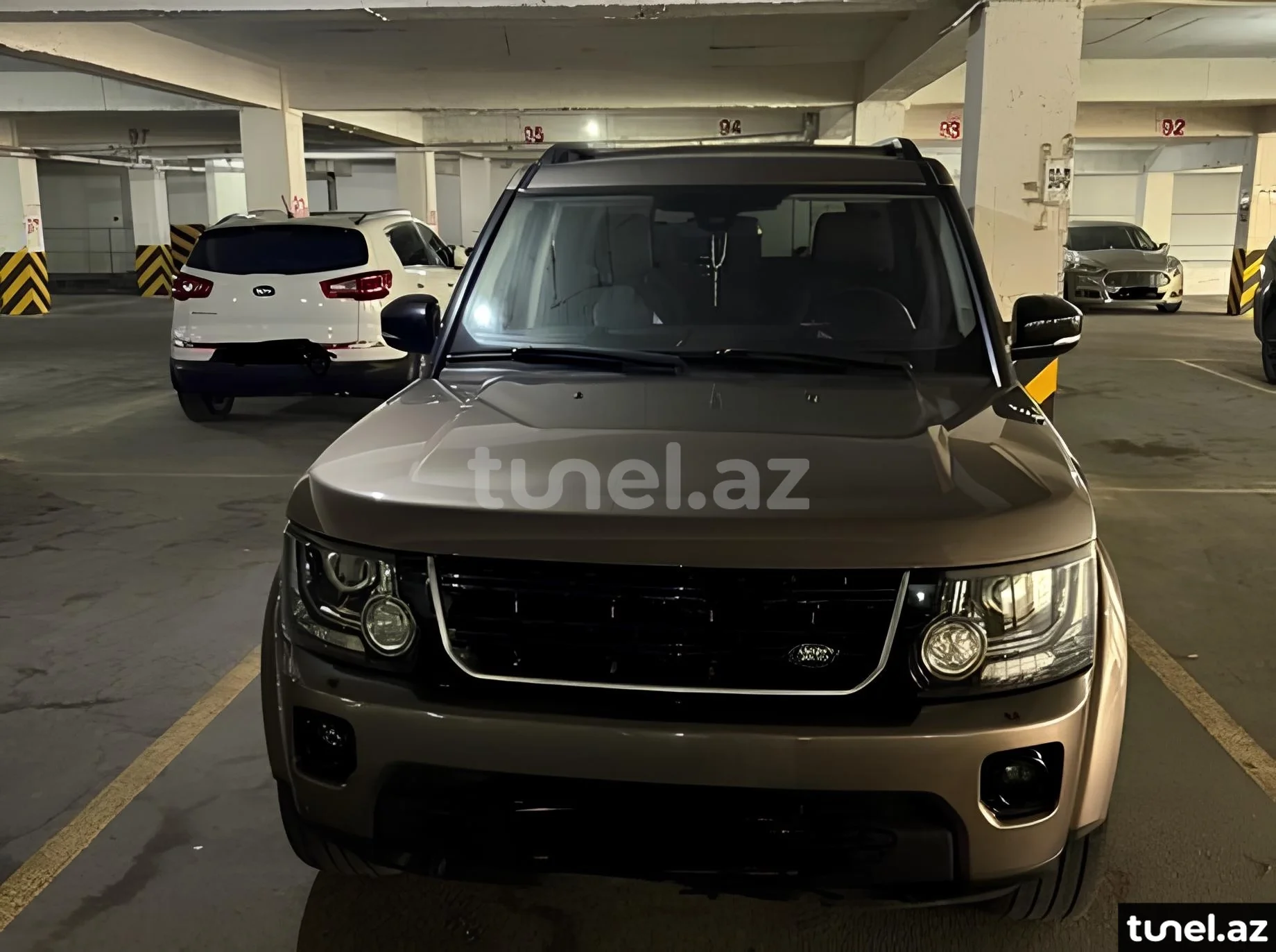 Land Rover Discovery 2015