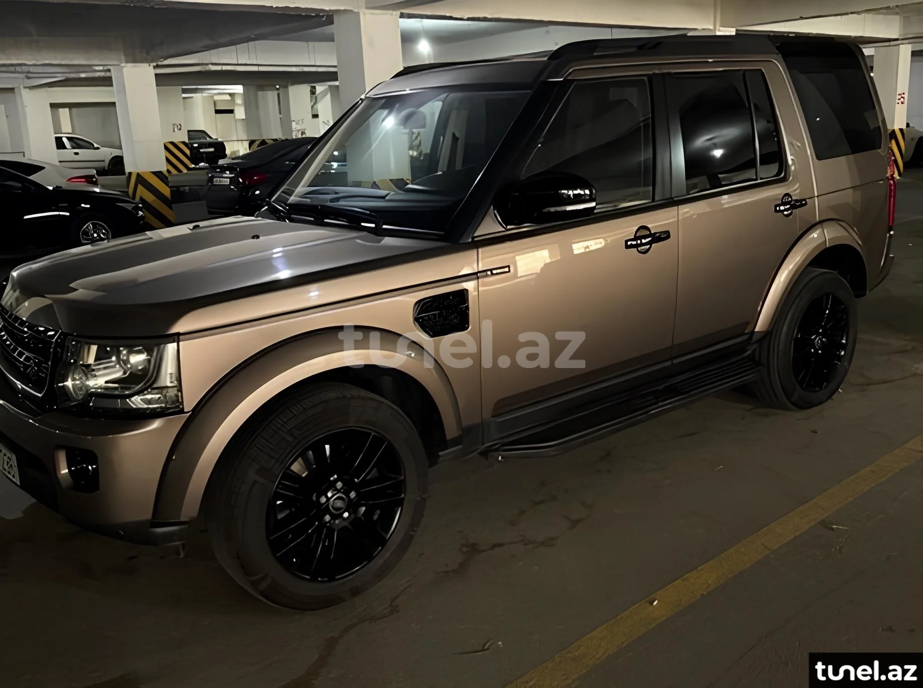 Land Rover Discovery 2015