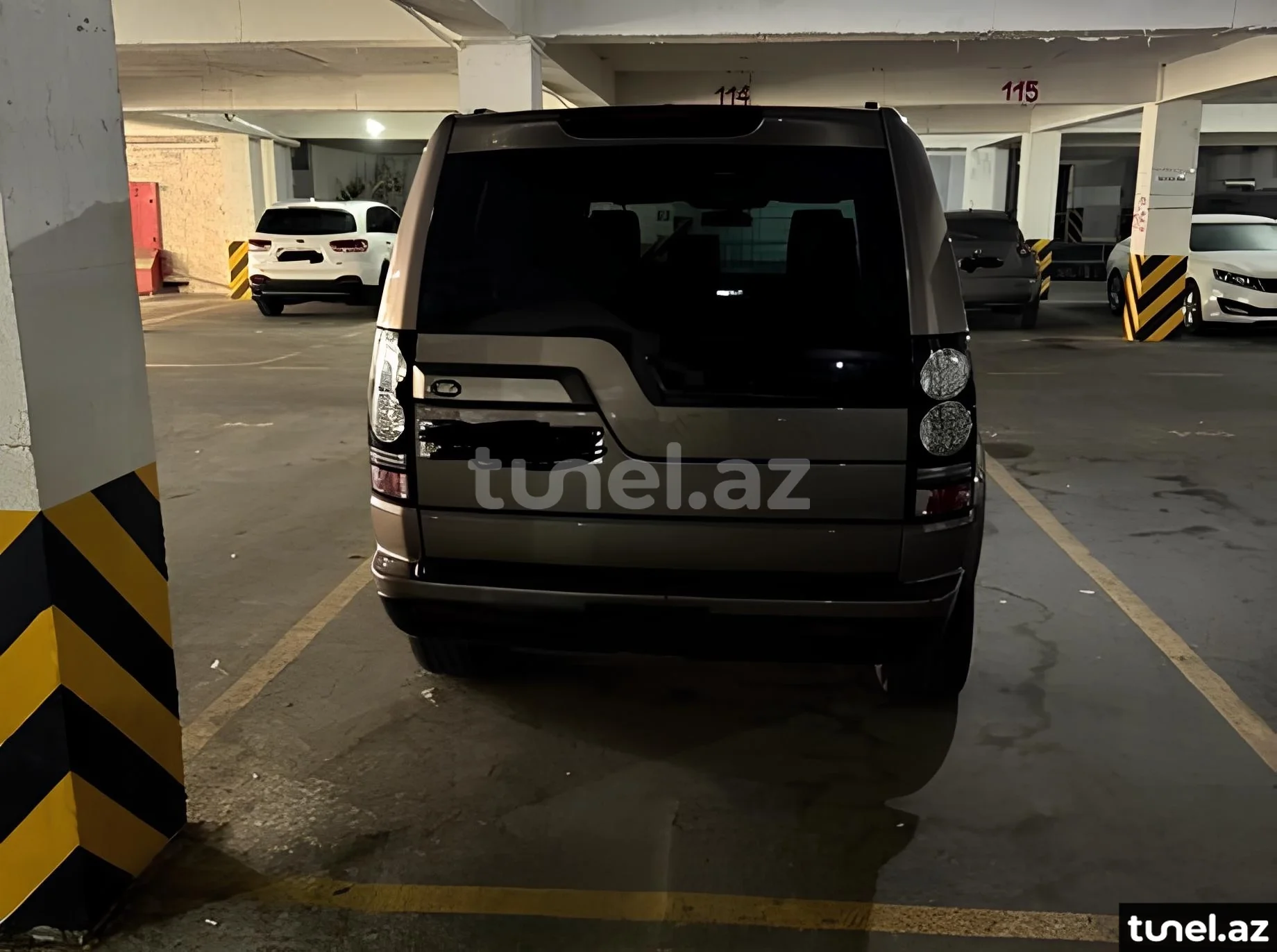 Land Rover Discovery 2015