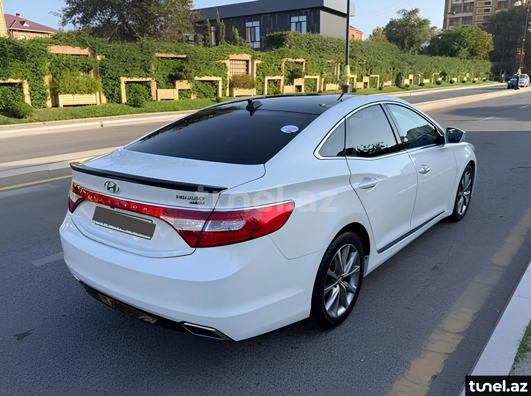 Hyundai Grandeur 2015