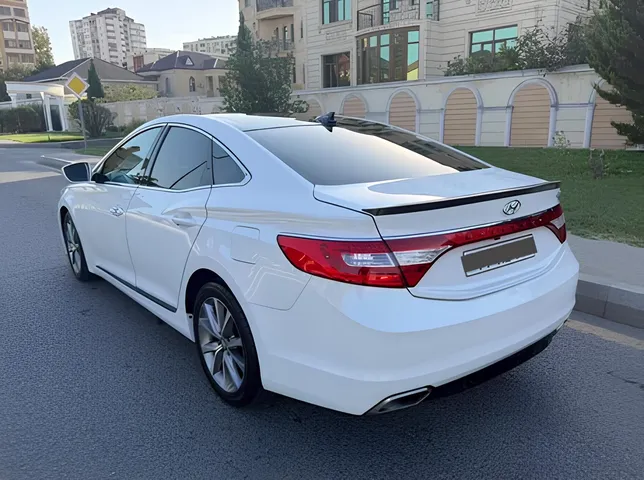Hyundai Grandeur, 2.2 L, 2015 year, 179 000 km, Baku - Price: 24 500 ₼ - Tunel.az