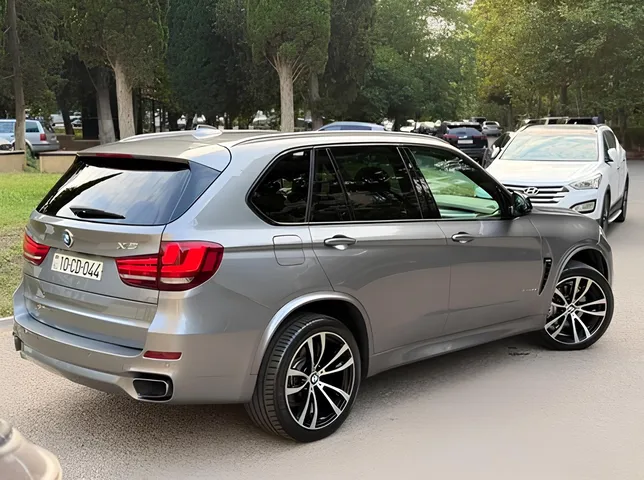 BMW X5, 3.0 L, 2017 год, 82 000 km, Баку - Цена: 45 000 ₼ - Tunel.az