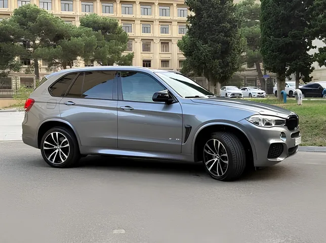 BMW X5, 3.0 L, 2017 год, 82 000 km, Баку - Цена: 45 000 ₼ - Tunel.az