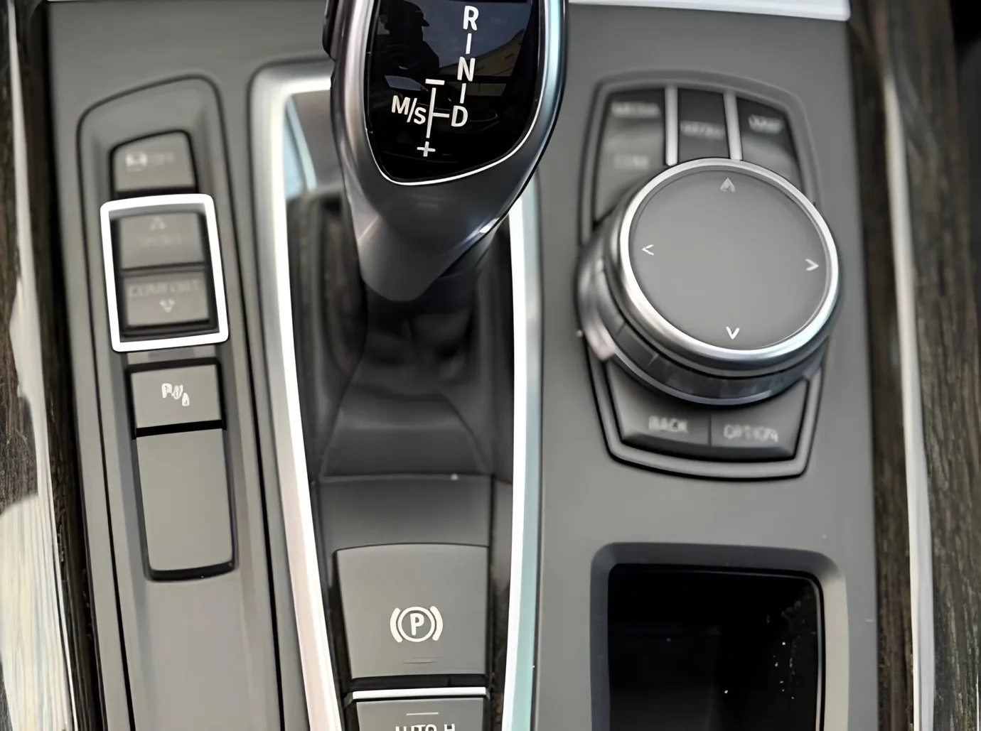 BMW X5, 3.0 L, 2017 год, 82 000 km, Баку - Цена: 45 000 ₼ - Tunel.az