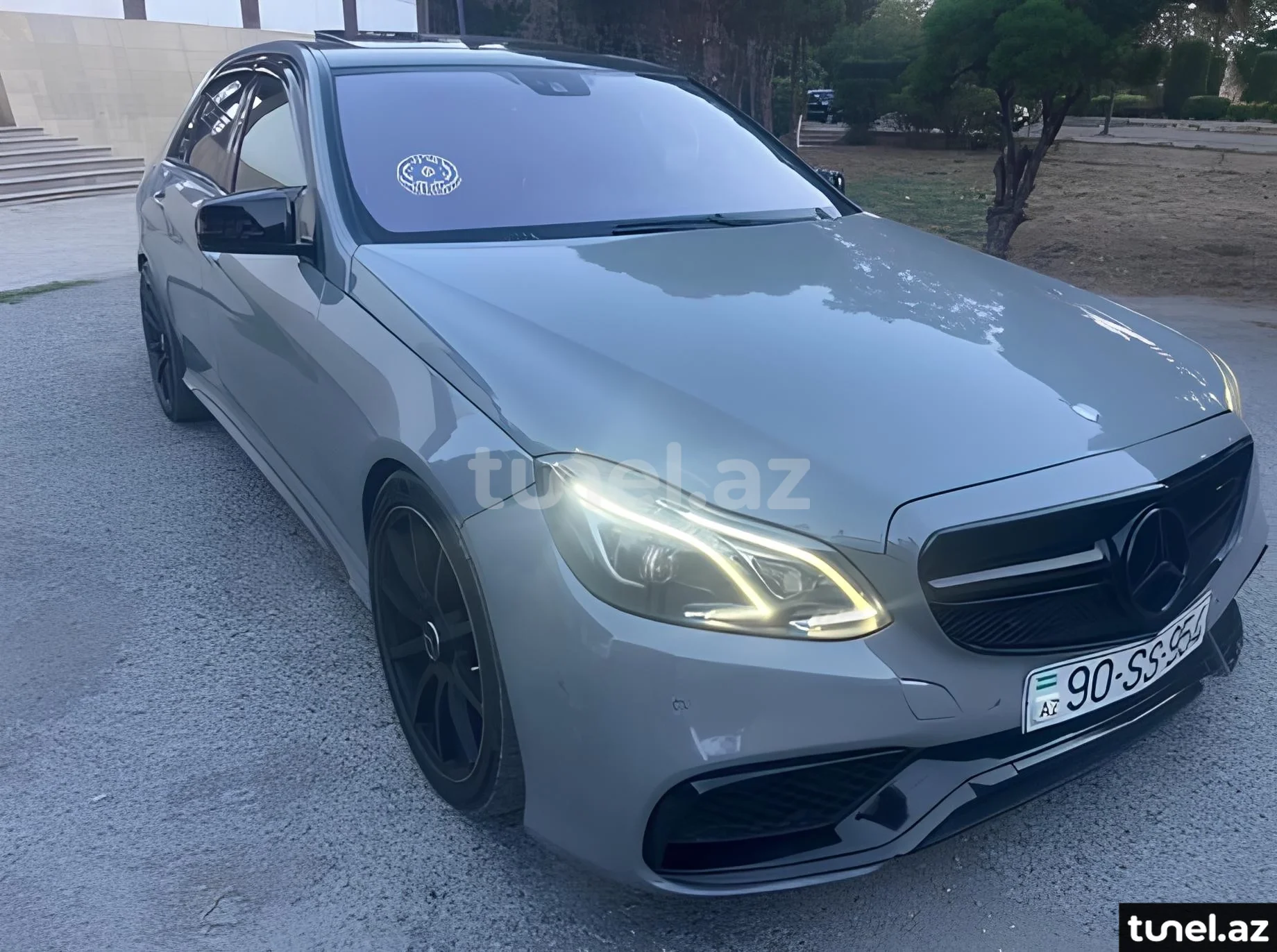 Mercedes E 350 4MATIC 2013