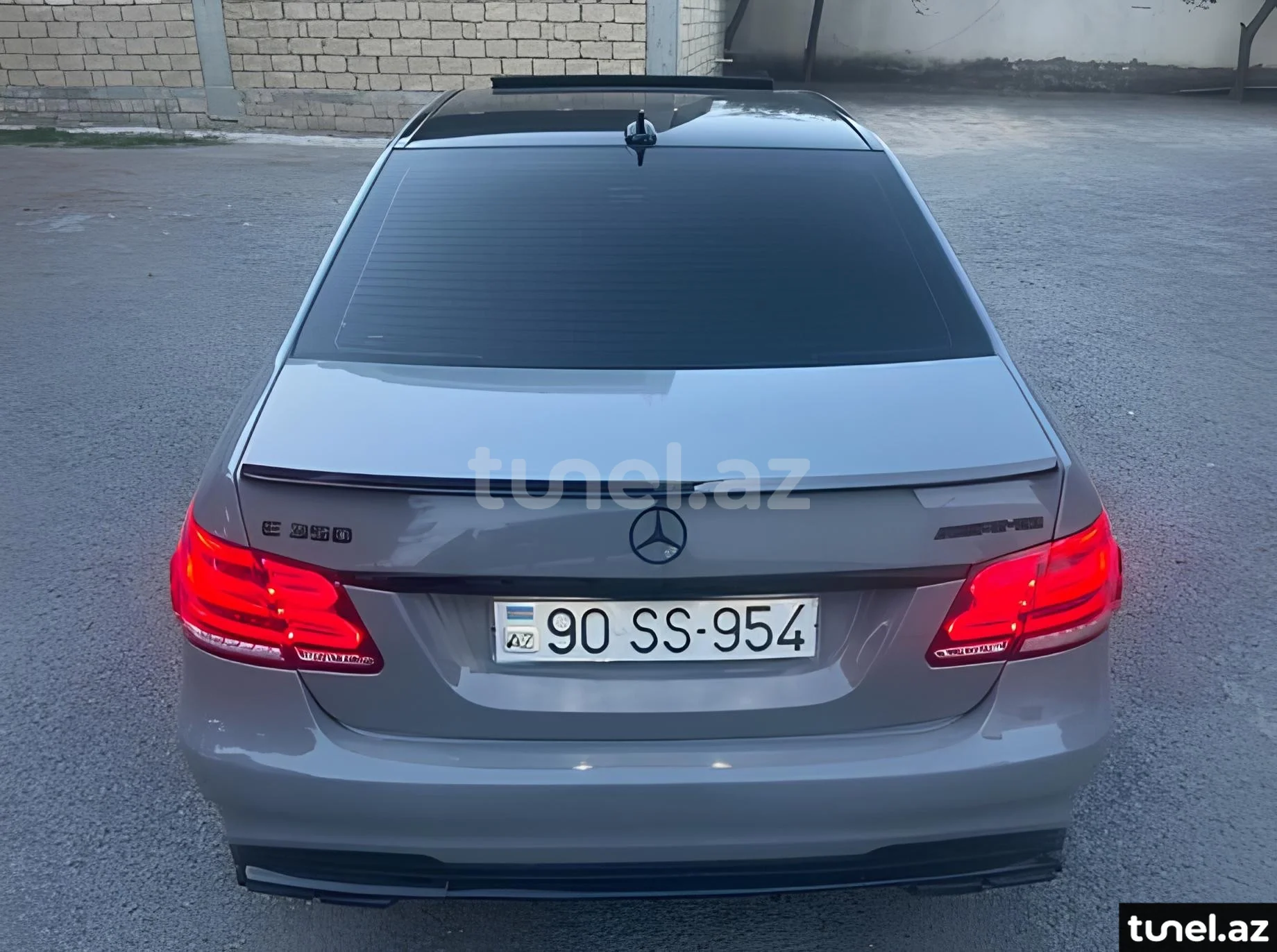 Mercedes E 350 4MATIC 2013