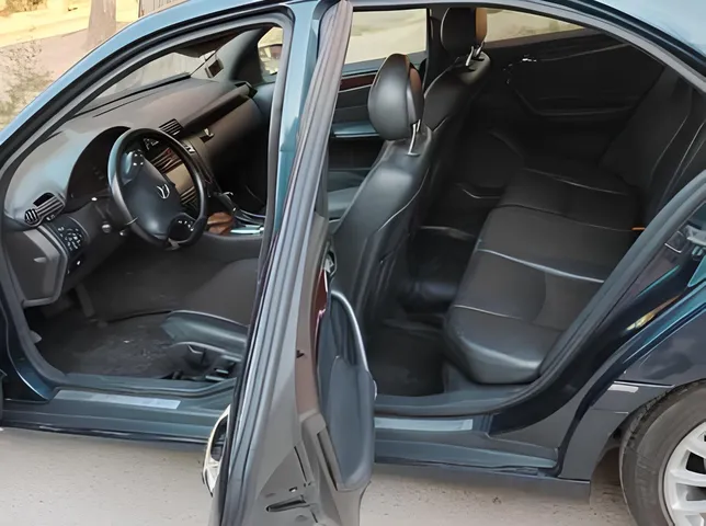 Mercedes C 200, 2.0 L, 2001 year, 234 123 km, Sumgayit - Price: 8 700 ₼ - Tunel.az