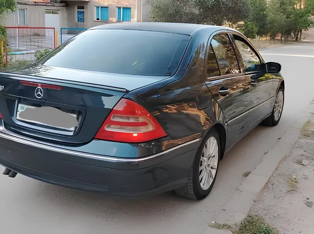 Mercedes C 200, 2.0 L, 2001 year, 234 123 km, Sumgayit - Price: 8 700 ₼ - Tunel.az