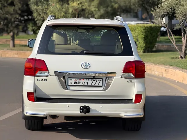 Toyota Land Cruiser, 4.5 L, 2014 i̇l, 198 987 km, Bakı - Qiymət: 67 150 ₼ - Tunel.az