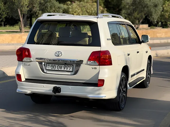 Toyota Land Cruiser, 4.5 L, 2014 i̇l, 198 987 km, Bakı - Qiymət: 67 150 ₼ - Tunel.az