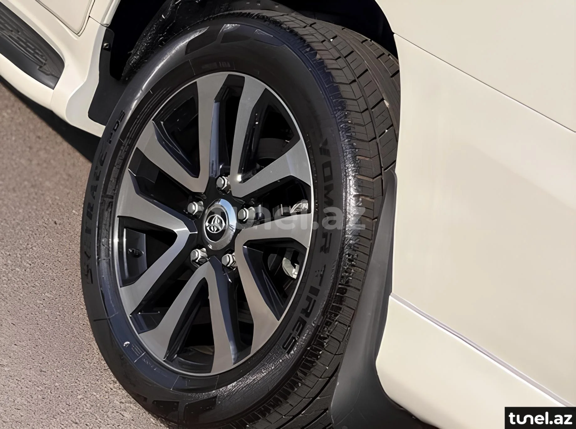 Toyota Land Cruiser 2014