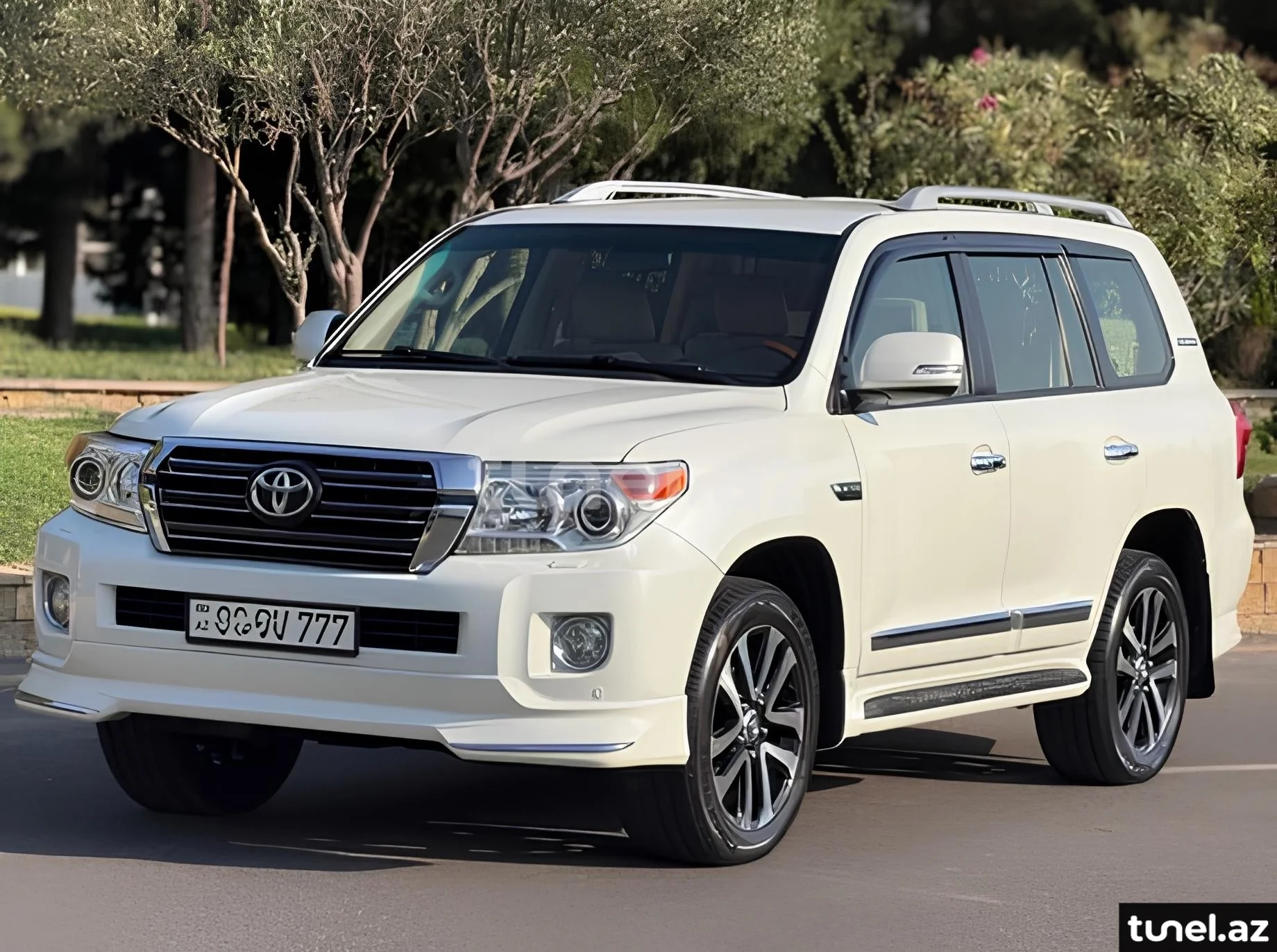 Toyota Land Cruiser 2014
