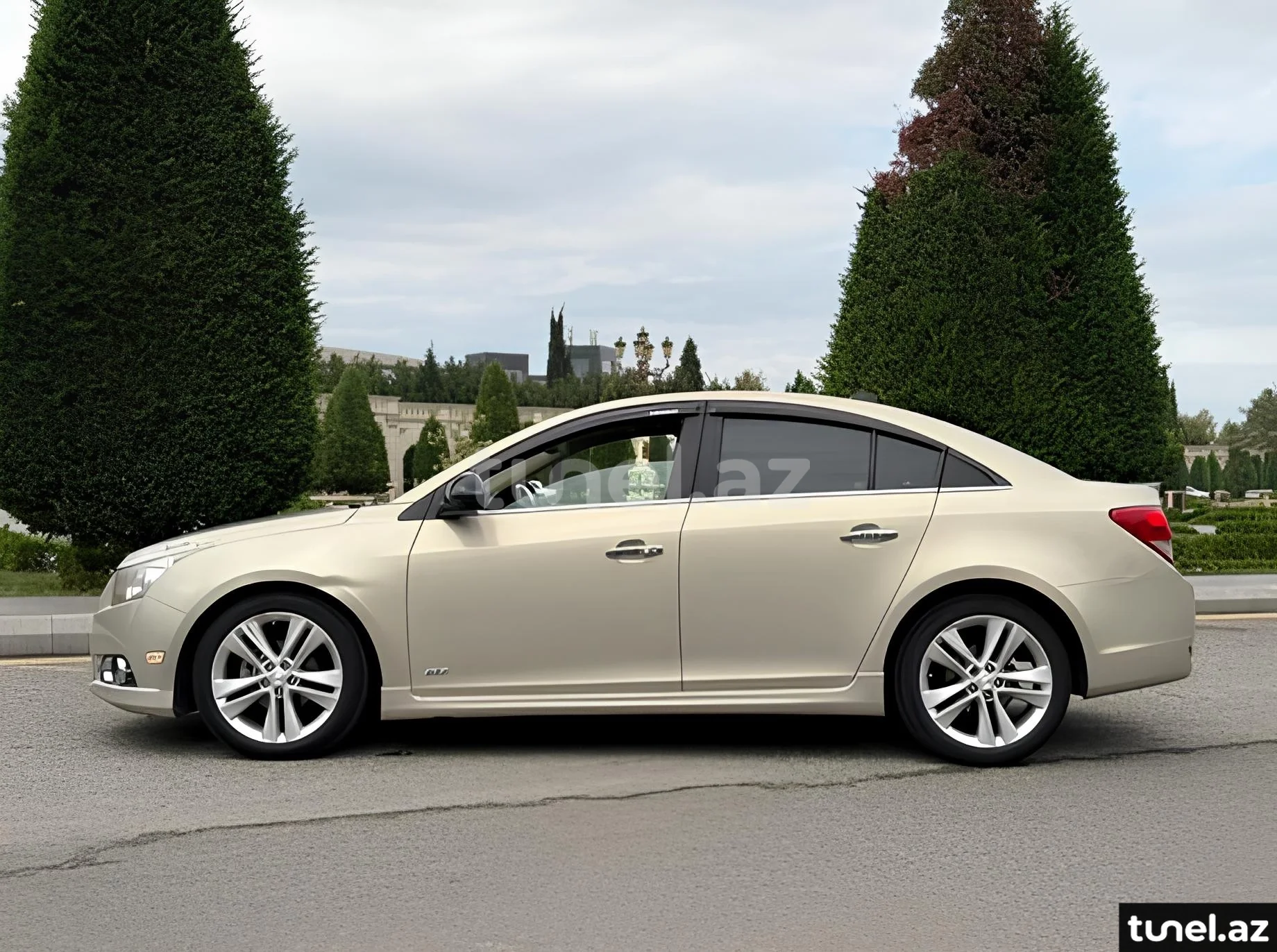 Chevrolet Cruze 2012