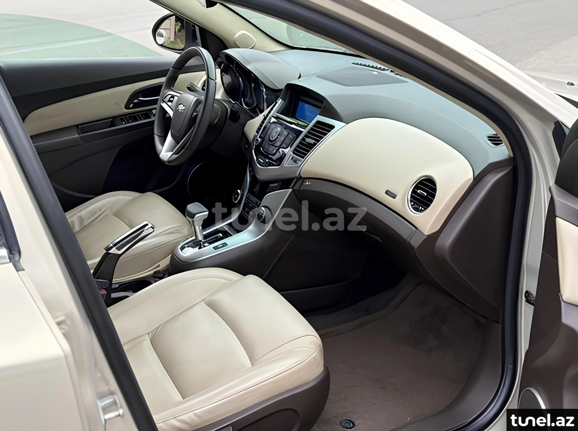 Chevrolet Cruze 2012