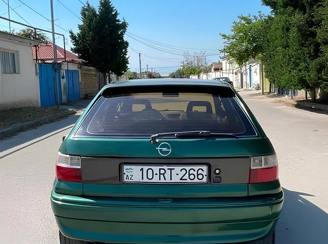 Opel Astra, 1.8 L, 1996 год, 234 123 km, Сумгаит - Цена: 3 500 ₼ - Tunel.az