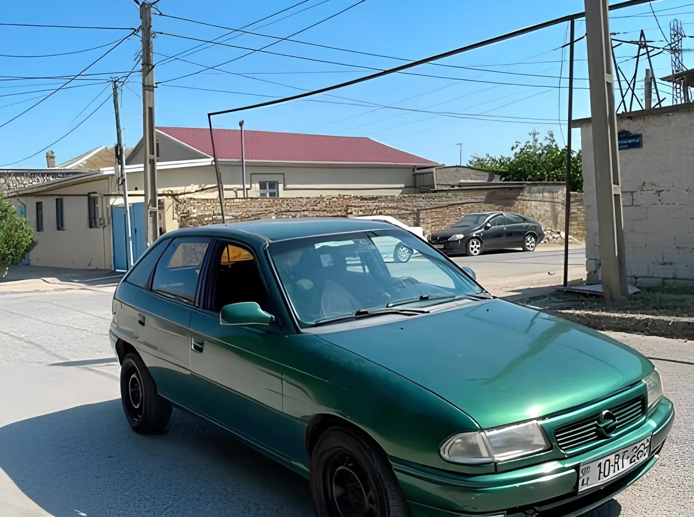 Opel Astra, 1.8 L, 1996 год, 234 123 km, Сумгаит - Цена: 3 500 ₼ - Tunel.az