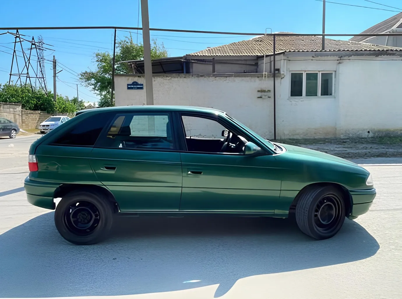Opel Astra, 1.8 L, 1996 год, 234 123 km, Сумгаит - Цена: 3 500 ₼ - Tunel.az