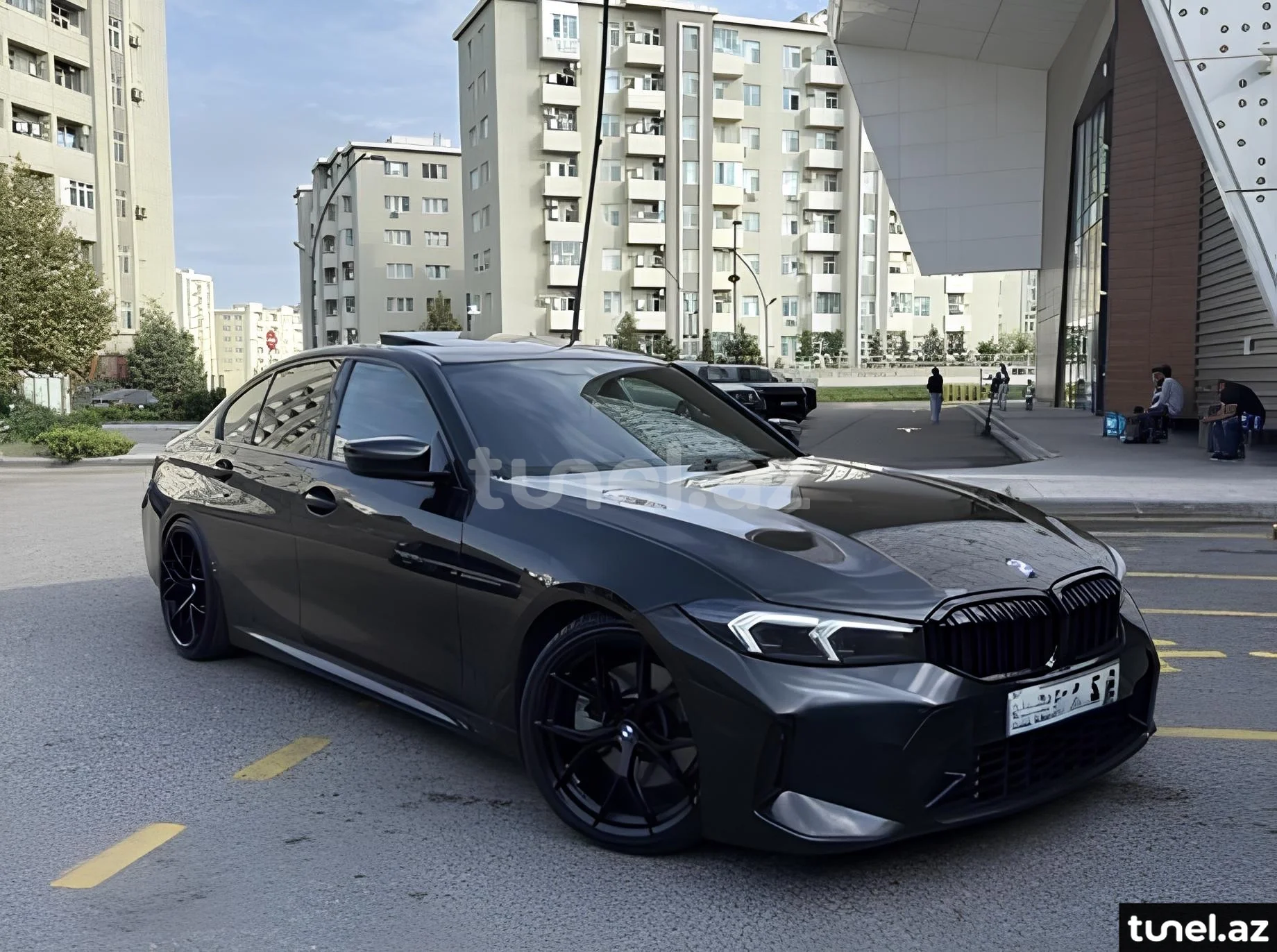 BMW 330 2020