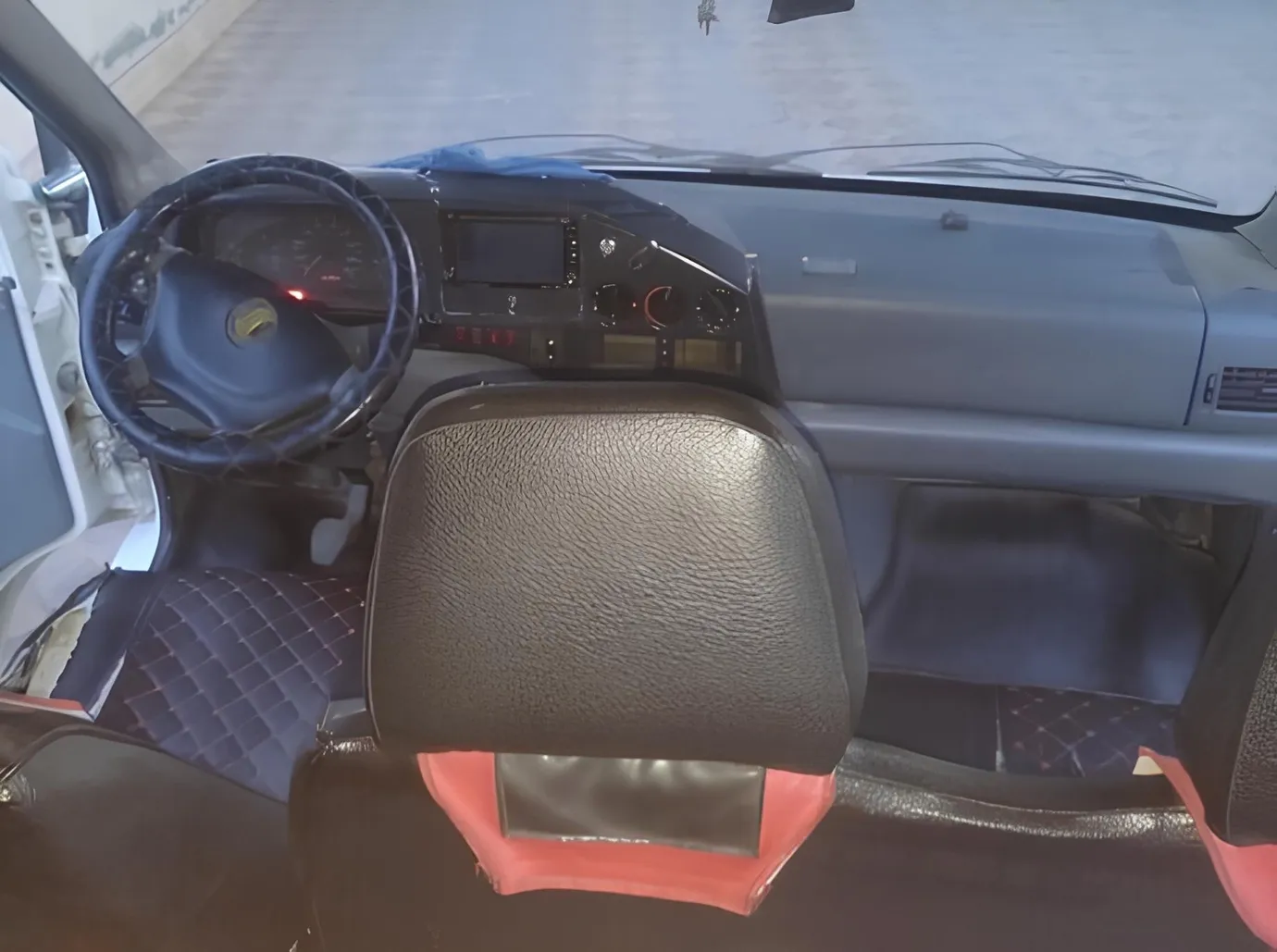 Mercedes Sprinter 209, 2.9 L, 1996 год, 62 500 km, Гянджа - Цена: 17 500 ₼ - Tunel.az