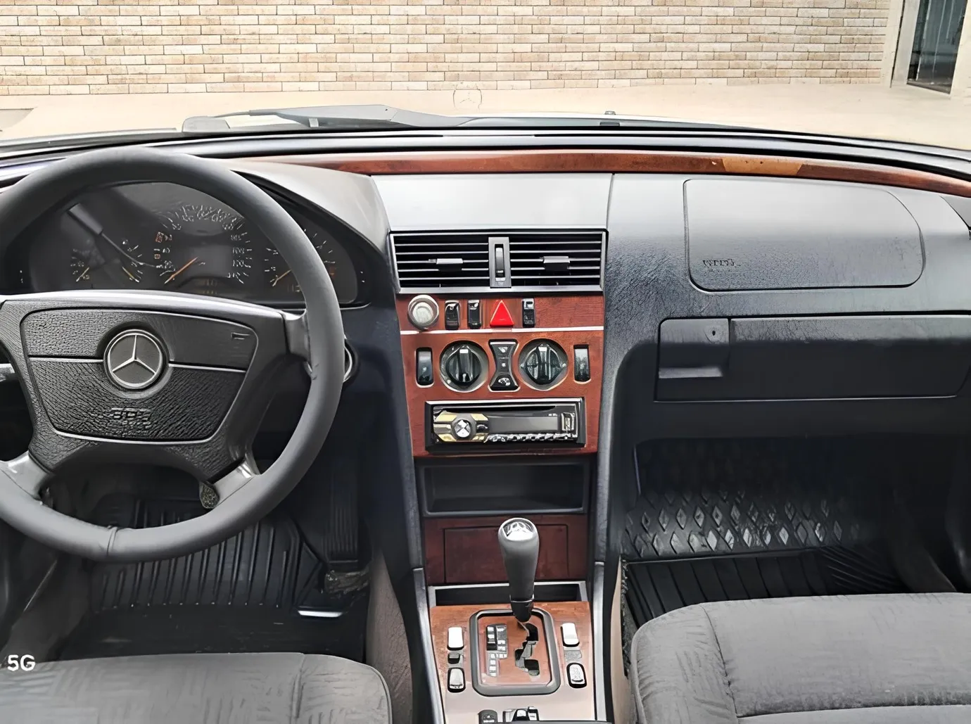 Mercedes C 200, 2.0 L, 1999 წელი, 355 000 km, Shamkir - ფასი: 11 300 ₼ - Tunel.az