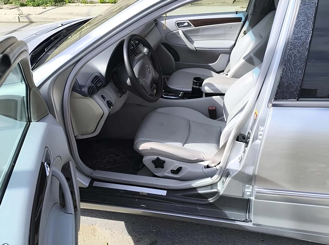 Mercedes C 240, 2.6 L, 2003 year, 321 869 km, Baku - Price: 8 500 ₼ - Tunel.az