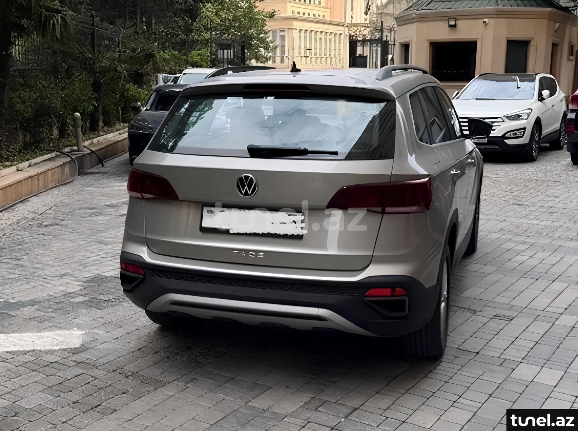 Volkswagen Taos 2021