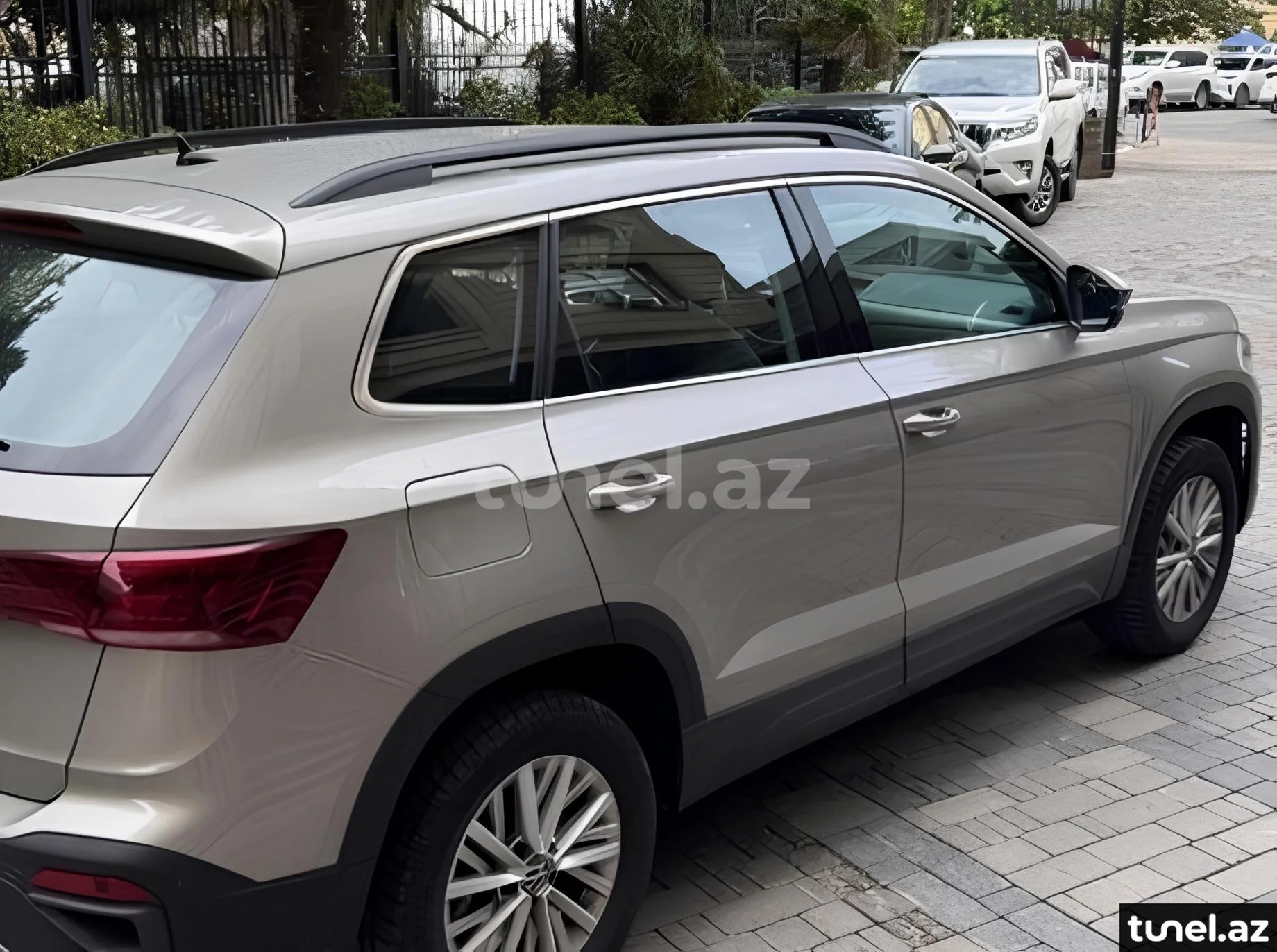 Volkswagen Taos 2021