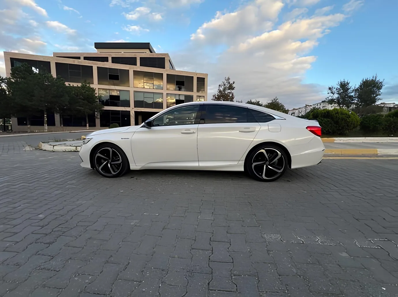 Honda Accord, 2.0 L, 2022 year, 63 300 km, Baku - Price: 36 500 ₼ - Tunel.az