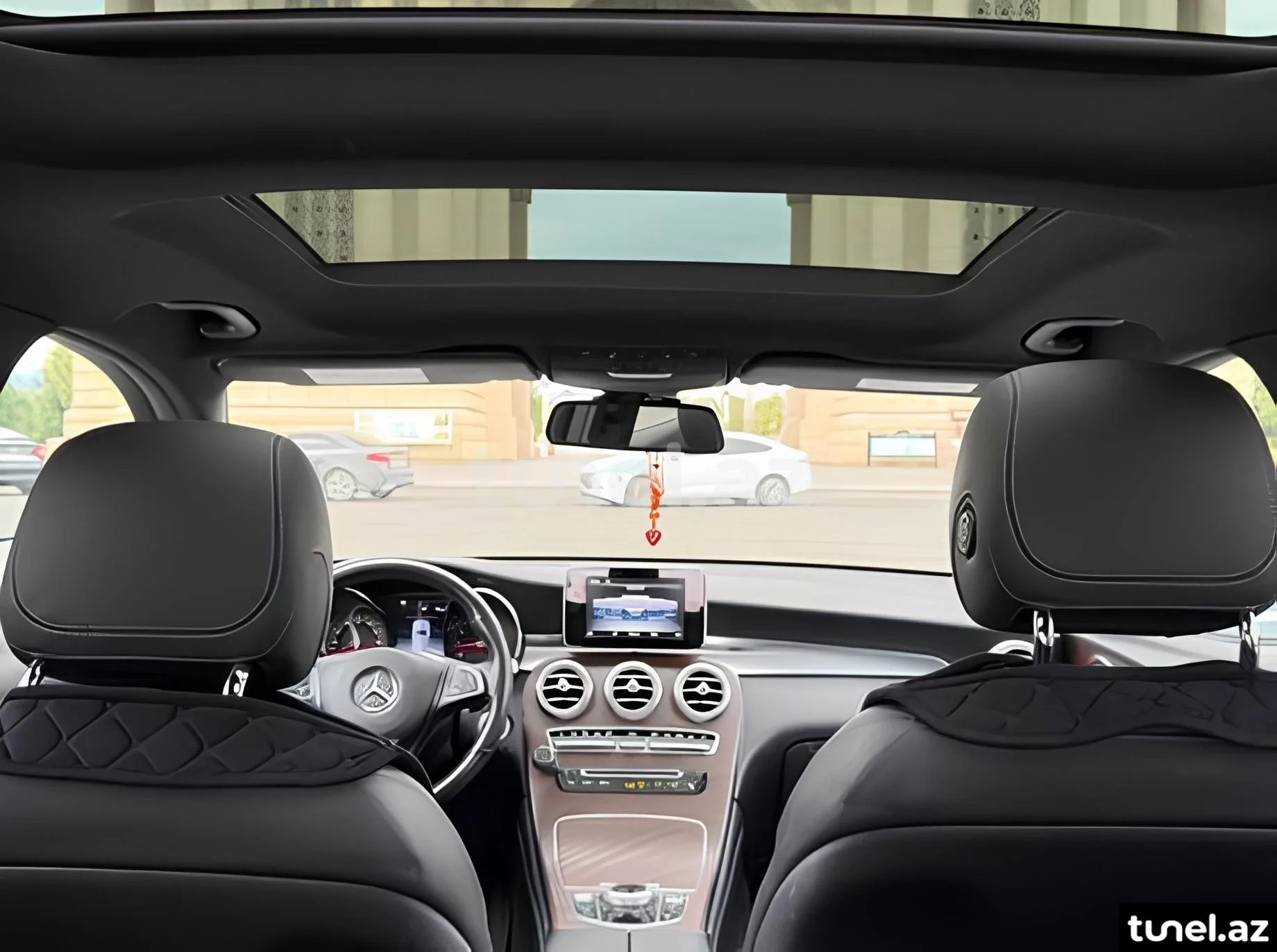Mercedes GLC 300 4MATIC 2018