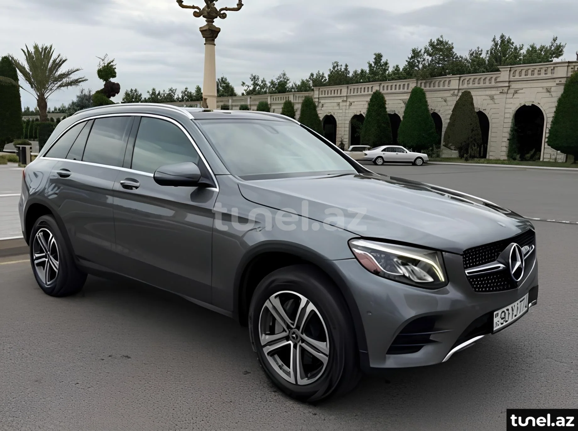 Mercedes GLC 300 4MATIC 2018