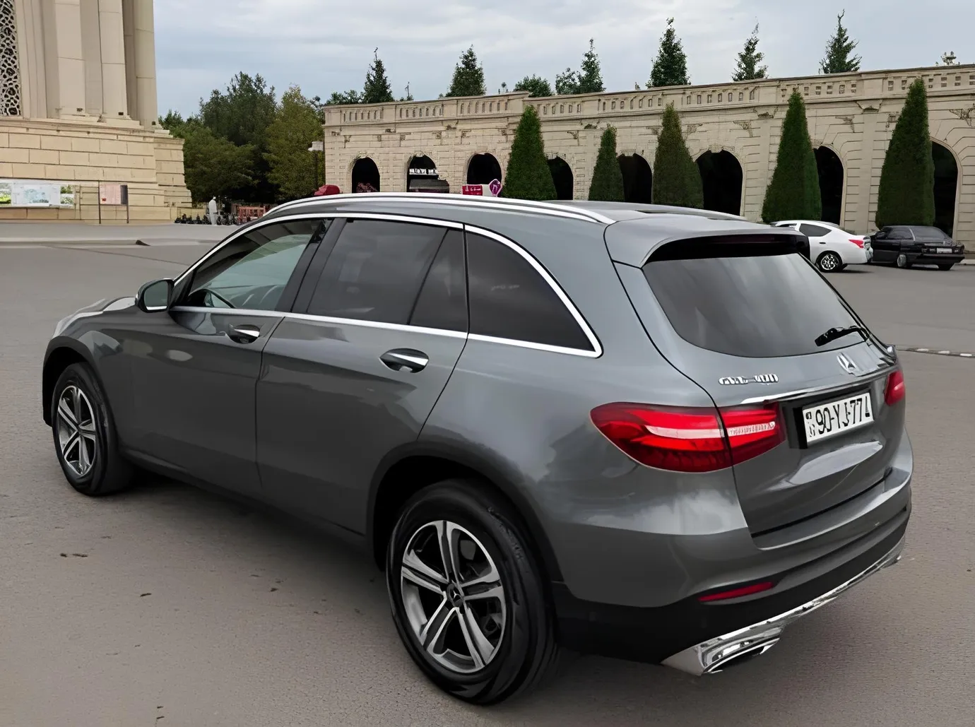 Mercedes GLC 300 4MATIC, 2.0 L, 2018 baujahr, 182 000 km, Ganja - Preis: 46 000 ₼ - Tunel.az