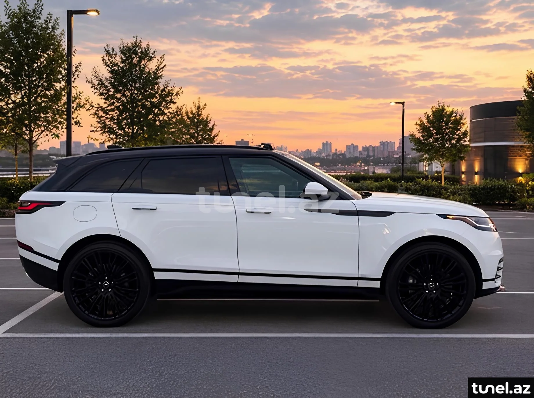 Land Rover RR Velar 2020