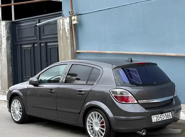 Opel Astra, 1.4 L, 2009 год, 290 000 km, Гянджа - Цена: 13 400 ₼ - Tunel.az