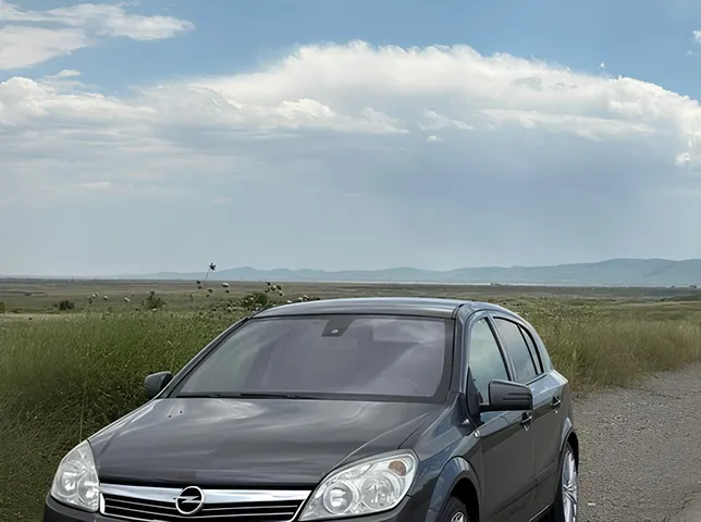 Opel Astra, 1.4 L, 2009 год, 290 000 km, Гянджа - Цена: 13 400 ₼ - Tunel.az