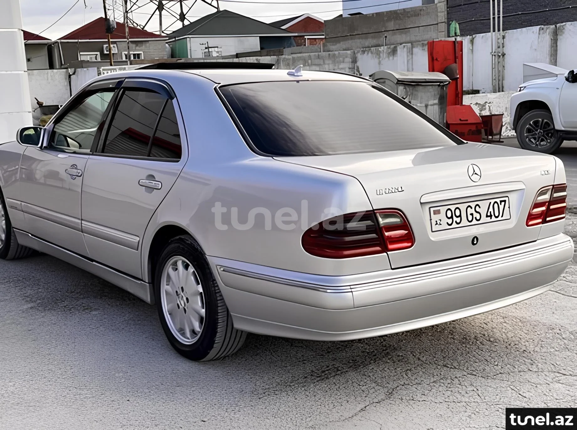 Mercedes E 220 2000