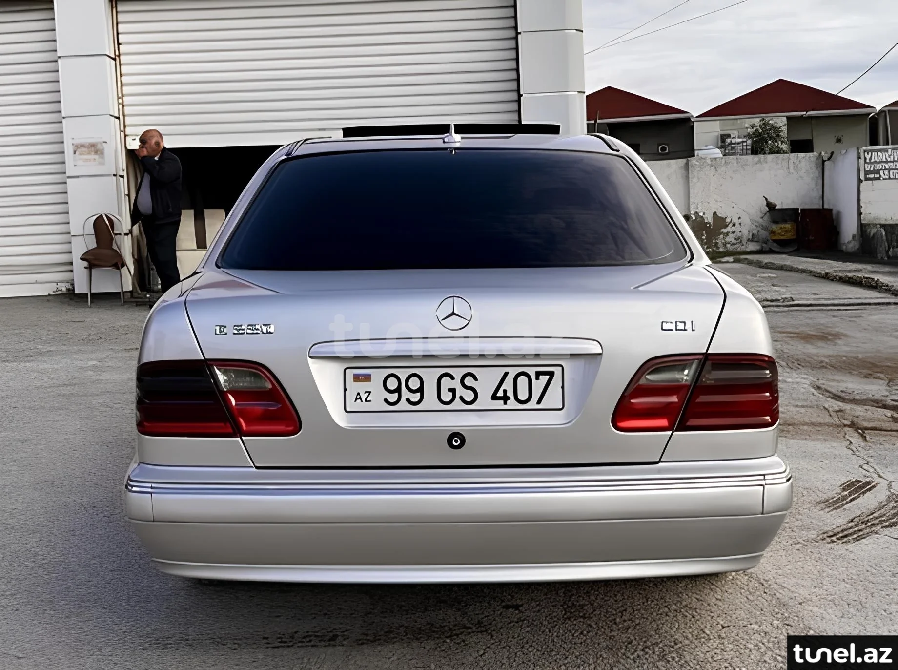 Mercedes E 220 2000