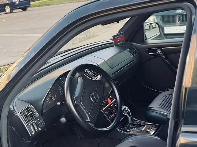 Mercedes C 240, 2.4 L, 1999 წელი, 400 000 km, Baku - ფასი: 8 800 ₼ - Tunel.az