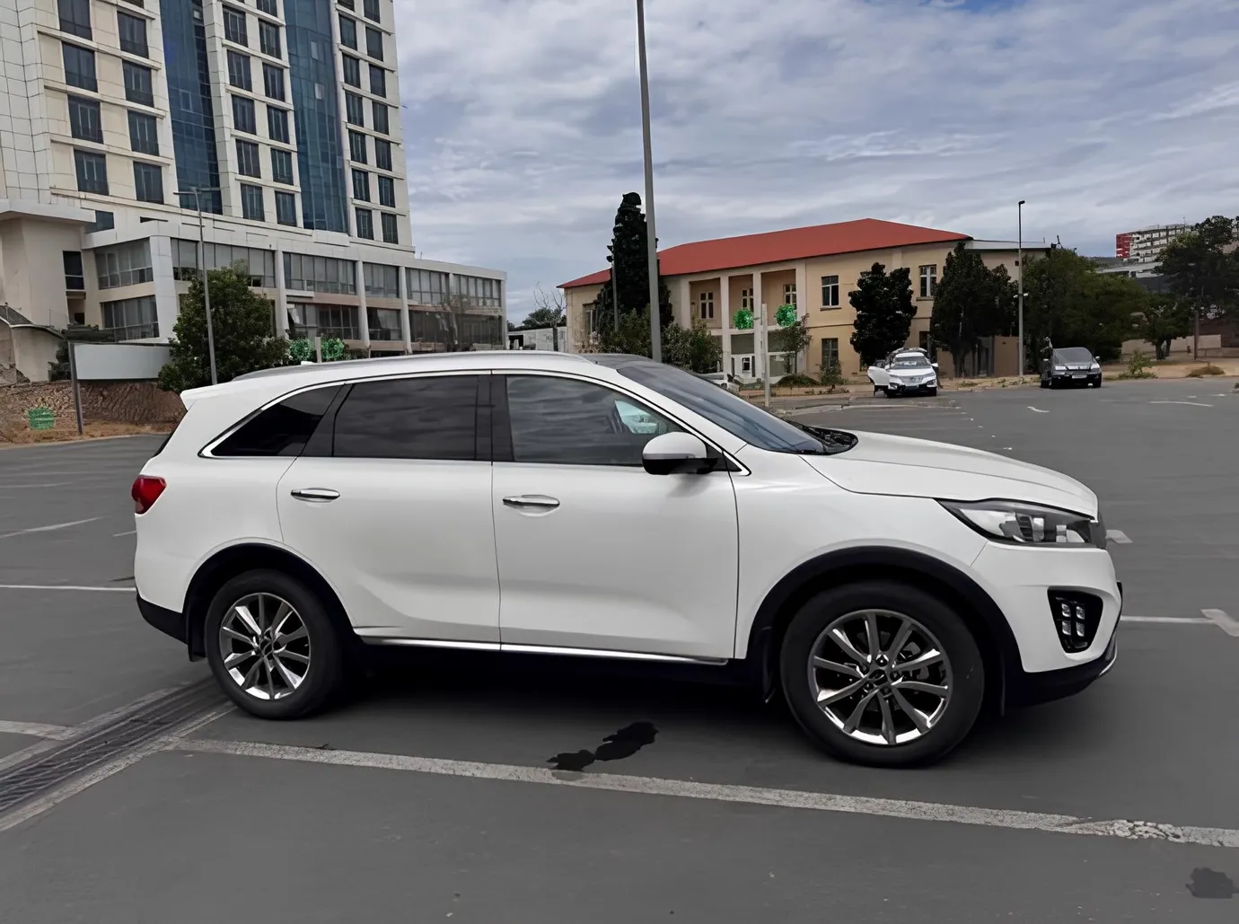 Kia Sorento, 2.0 L, 2017 i̇l, 203 000 km, Bakı - Qiymət: 35 500 ₼ - Tunel.az