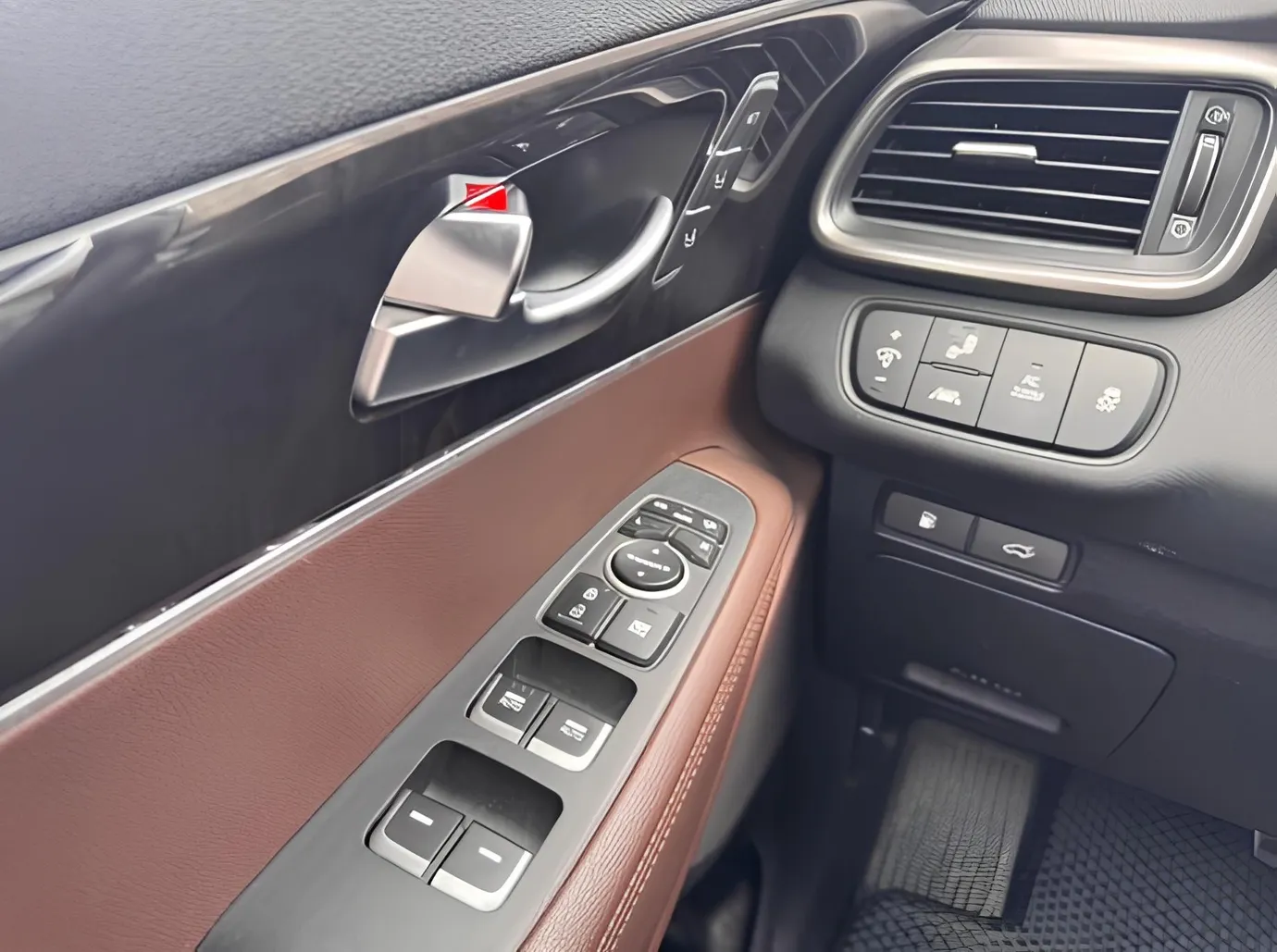 Kia Sorento, 2.0 L, 2017 i̇l, 203 000 km, Bakı - Qiymət: 35 500 ₼ - Tunel.az