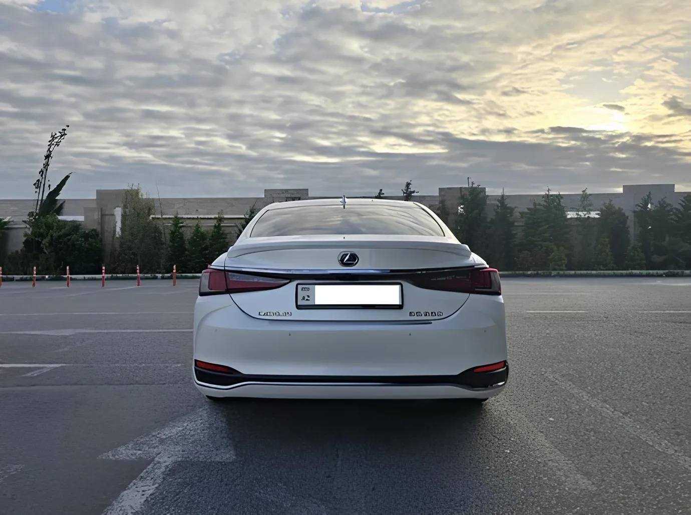 Lexus ES 250, 2.5 L, 2022 year, 28 000 km, Baku - Price: 69 500 ₼ - Tunel.az