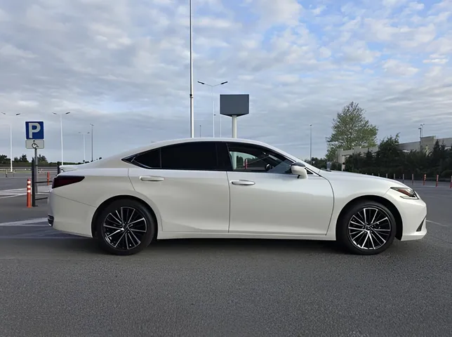 Lexus ES 250, 2.5 L, 2022 year, 28 000 km, Baku - Price: 69 500 ₼ - Tunel.az