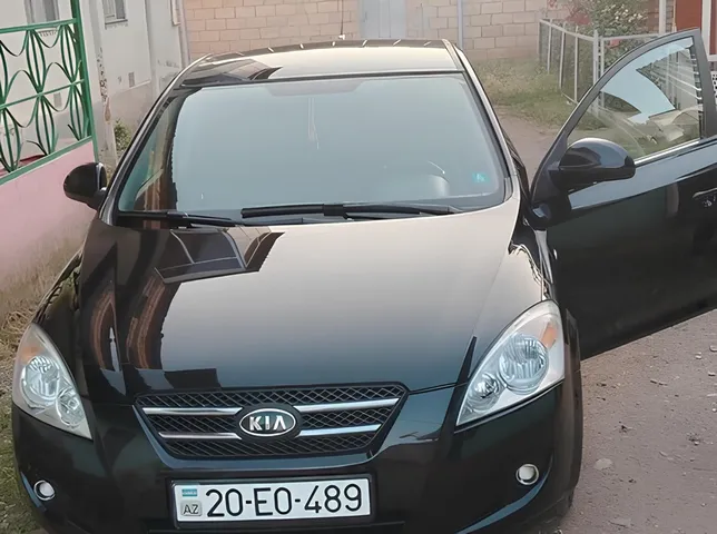 Kia Ceed, 1.4 L, 2009 i̇l, 259 000 km, Tovuz - Qiymət: 11 900 ₼ - Tunel.az
