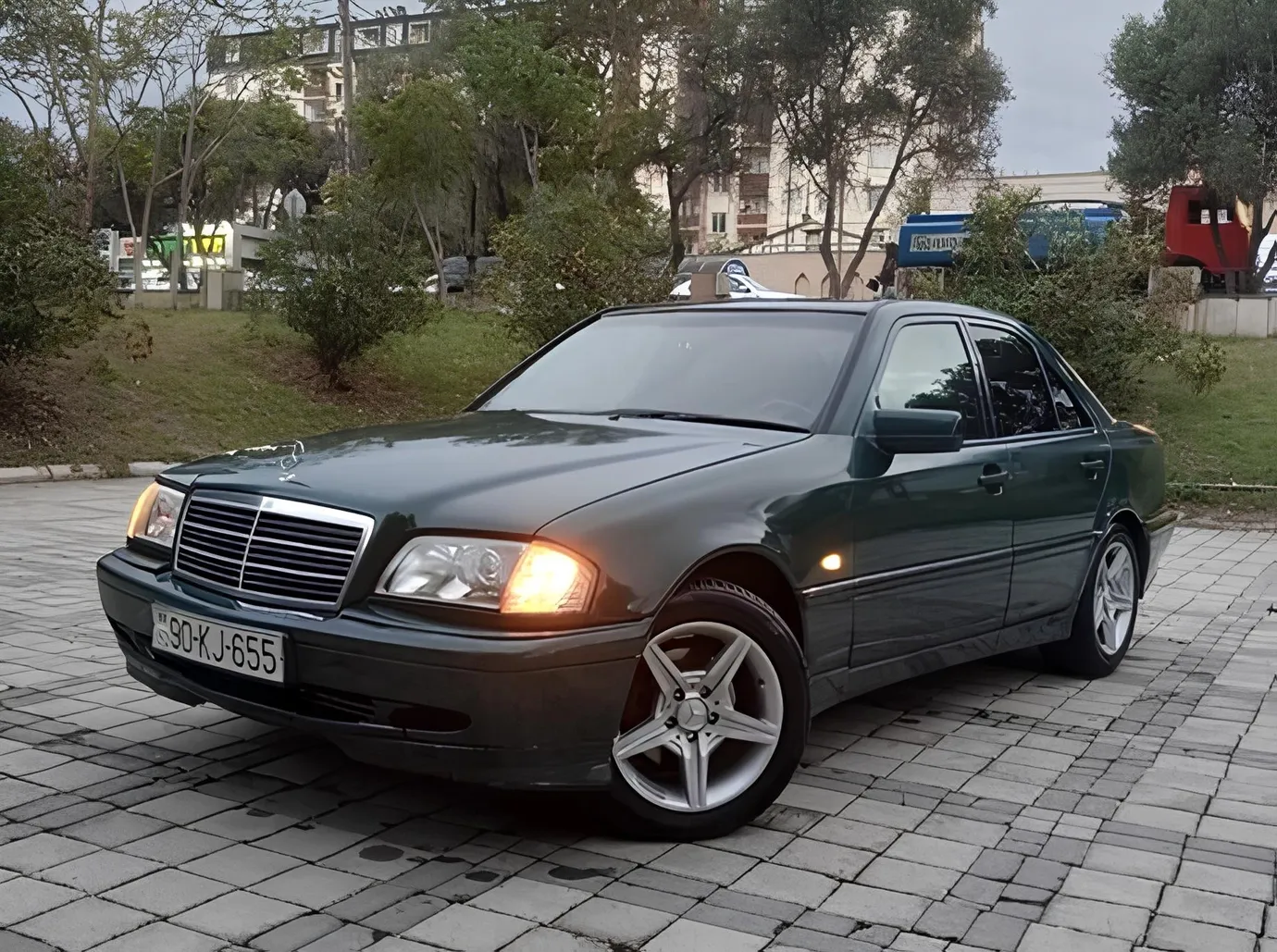 Mercedes C 240, 2.4 L, 1999 year, 359 488 km, Khirdalan - Price: 8 300 ₼ - Tunel.az