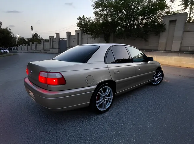 Opel Omega, 2.2 L, 2000 год, 380 000 km, Баку - Цена: 6 400 ₼ - Tunel.az